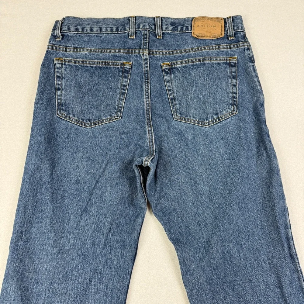 Arizona Mens Jeans Size 36x30 Straight Relaxed Fit Medium Wash Blue Denim‎